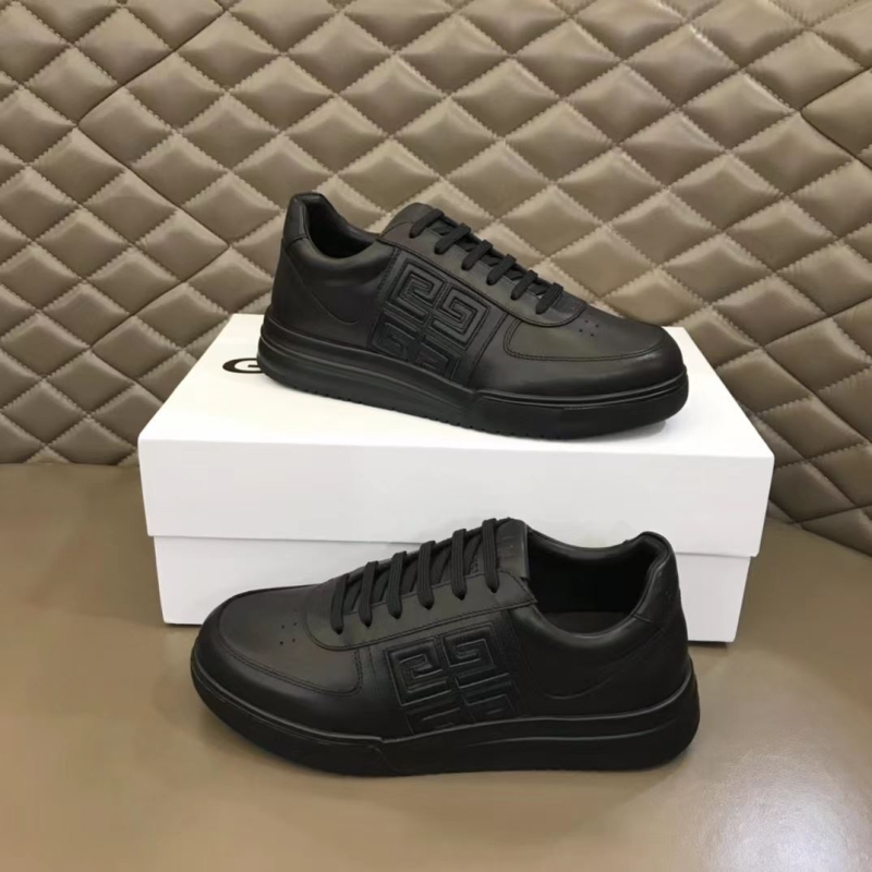 Givenchy Sneakers